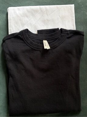 Pact Organic Cotton Black Long-Sleeve Ribbed Tee